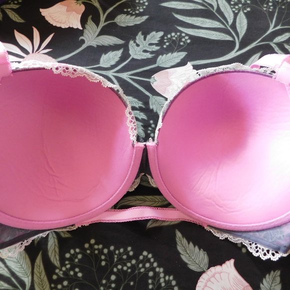RARE! VICTORIA'S SECRET DREAM ANGEL DEMI BRA - Picture 14 of 16